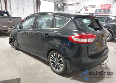2017 Ford C-Max Hybrid Titanium z USA, uszkodzony, nr VIN 1FADP5DU9HL105482